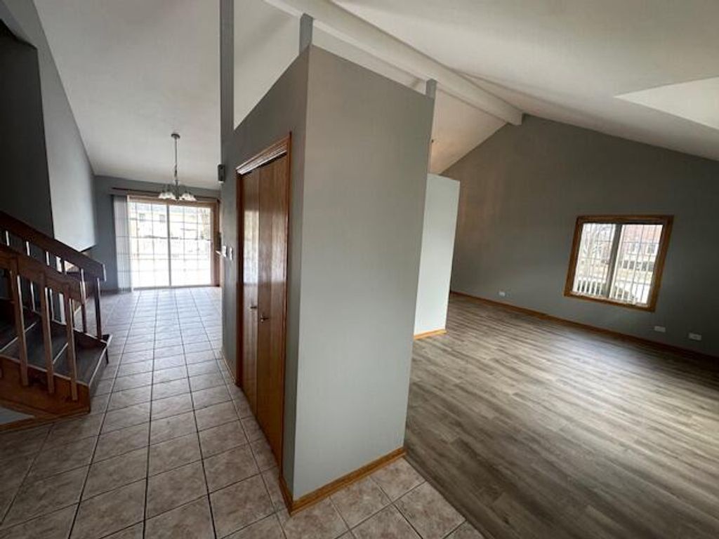 Photo of 9924 Lands End, Munster, IN 46321 (MLS # 833088)