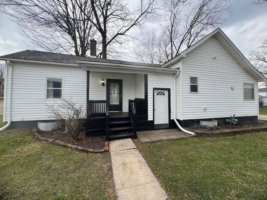 Photo of 311 John Street, La Porte, IN 46350 (MLS # 835872)