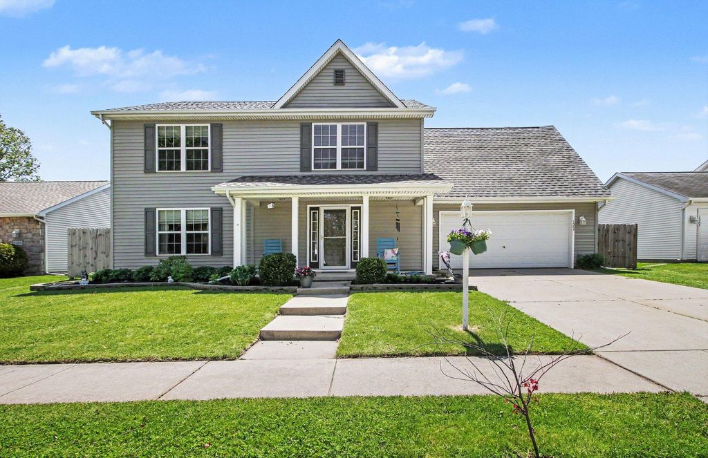 Photo of 1385 Reading Street, Valparaiso, IN 46385 (MLS # 839029)