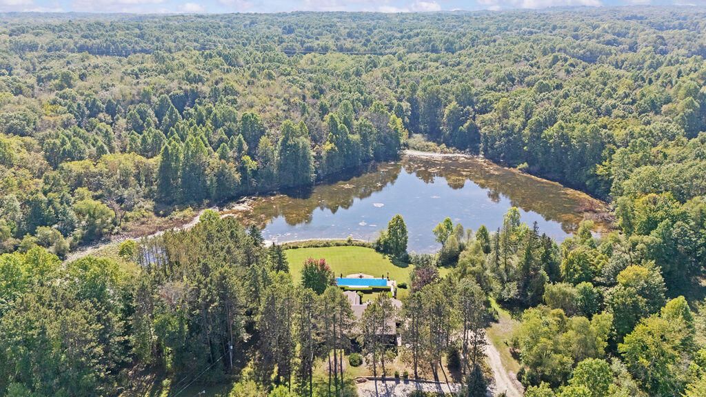 Photo of 2408 E 800 N, La Porte, IN 46350 (MLS # 836123)