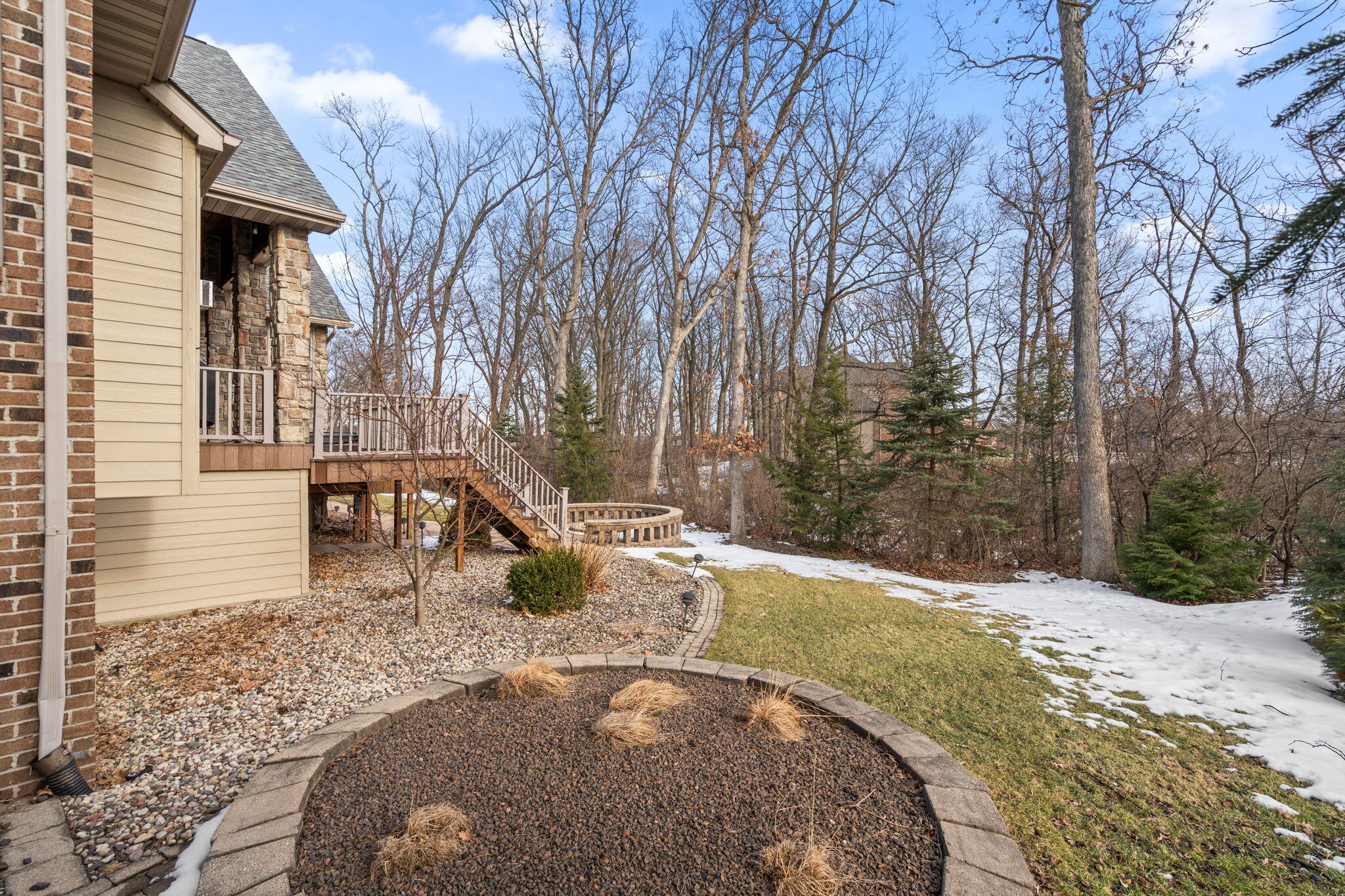 1089 George Ade Court