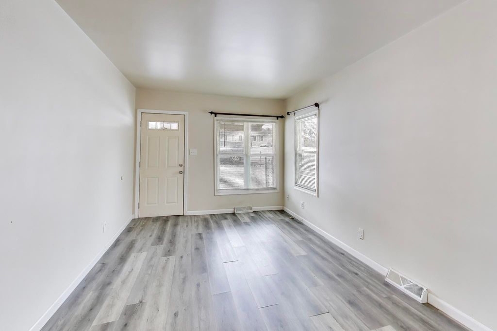 Photo of 3561 Liverpool Road, Lake Station, IN 46405 (MLS # 832348)