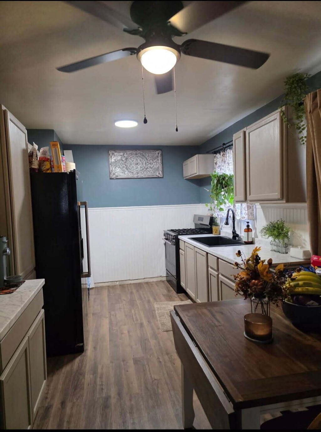 Photo of 1661 N Pasadena Street, Indianapolis, IN 46219 (MLS # 834881)