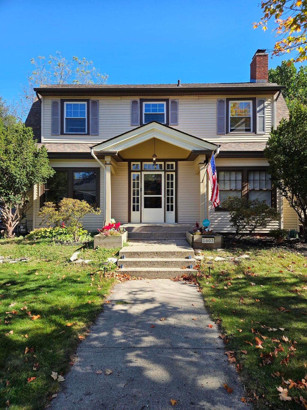 Photo of 1603 Indiana Avenue, La Porte, IN 46350 (MLS # 829465)