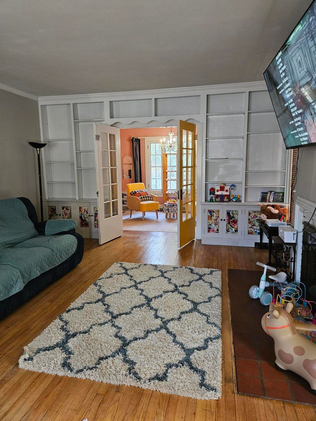 Photo of 1603 Indiana Avenue, La Porte, IN 46350 (MLS # 829465)
