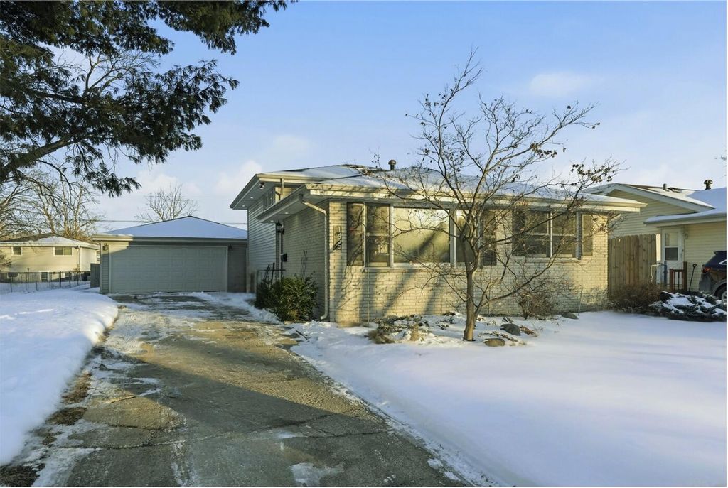 Photo of 1455 Mississippi Place, Hobart, IN 46342 (MLS # 833408)