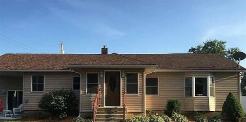 209 E North Street, Goodland, IN 47948 - #: 828841