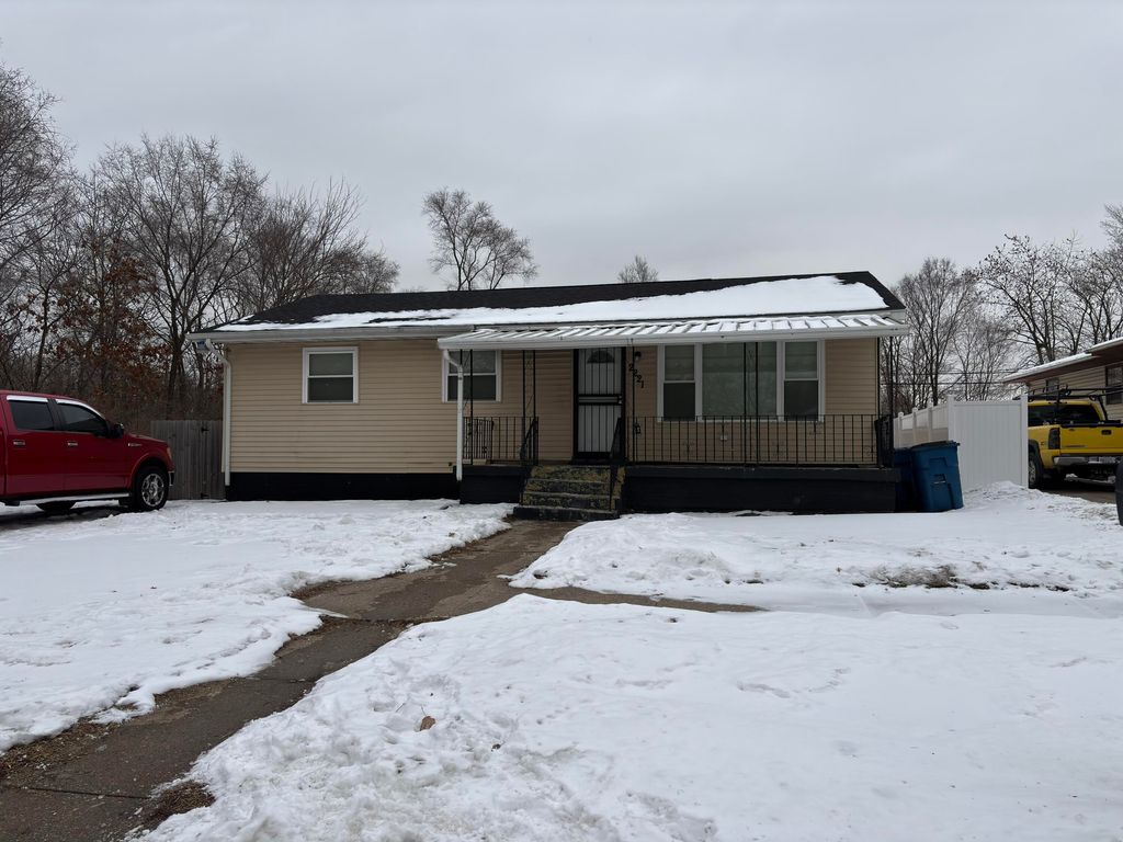 Photo of 2221 Garfield Street, Gary, IN 46404 (MLS # 833823)