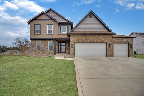 8247 Dylan Drive, Merrillville, IN 46410 - #: 825048