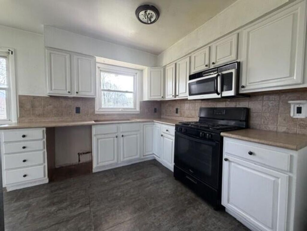 Photo of 2271 Hamstrom Road, Portage, IN 46368 (MLS # 839801)