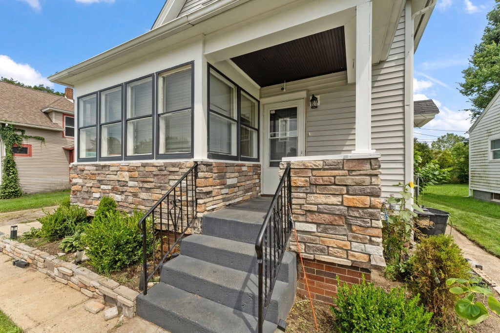 Photo of 229 Rockwood Street, La Porte, IN 46350 (MLS # 844169)