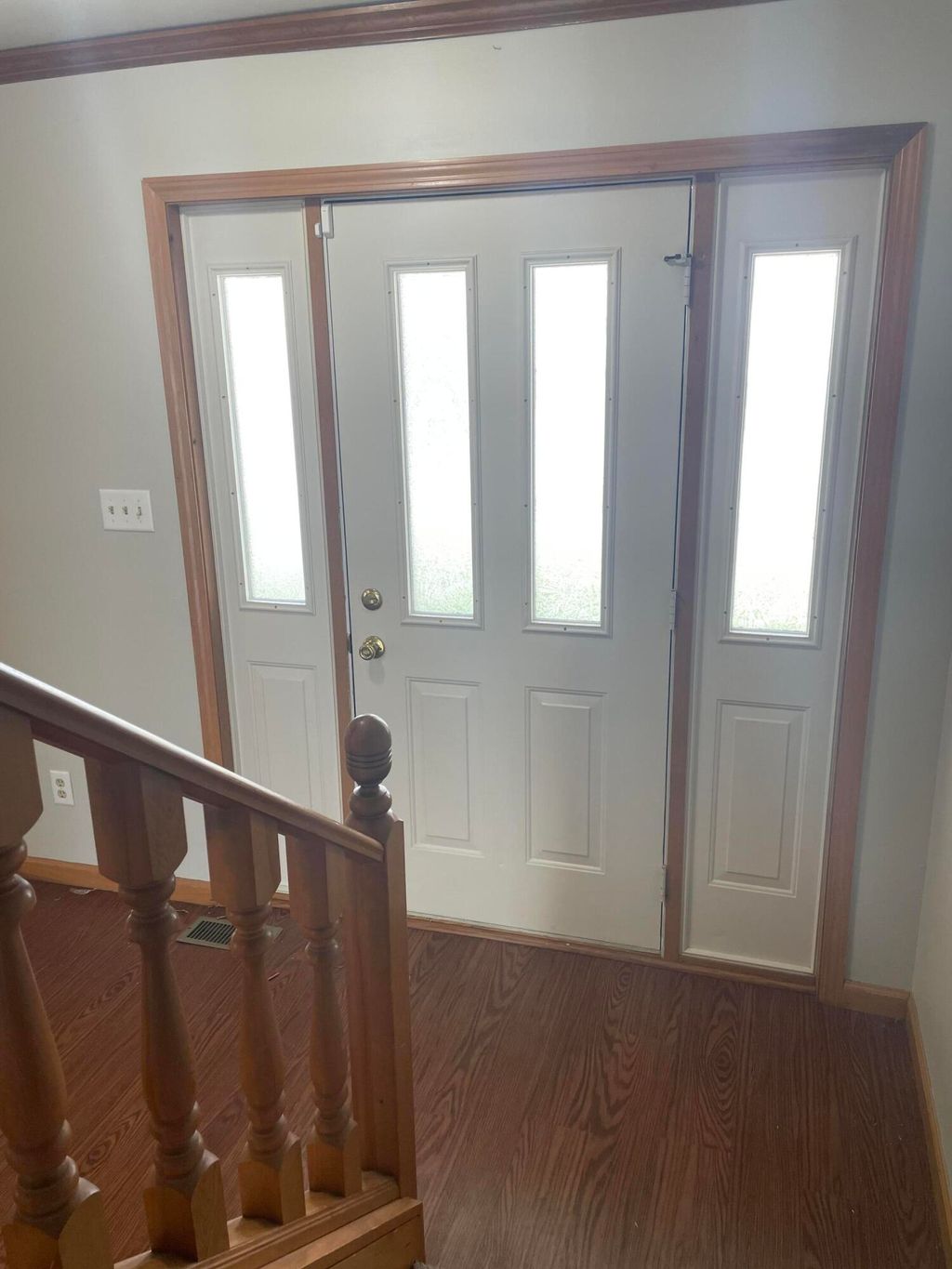 Photo of 925 W 89th Place, Merrillville, IN 46410 (MLS # 836740)