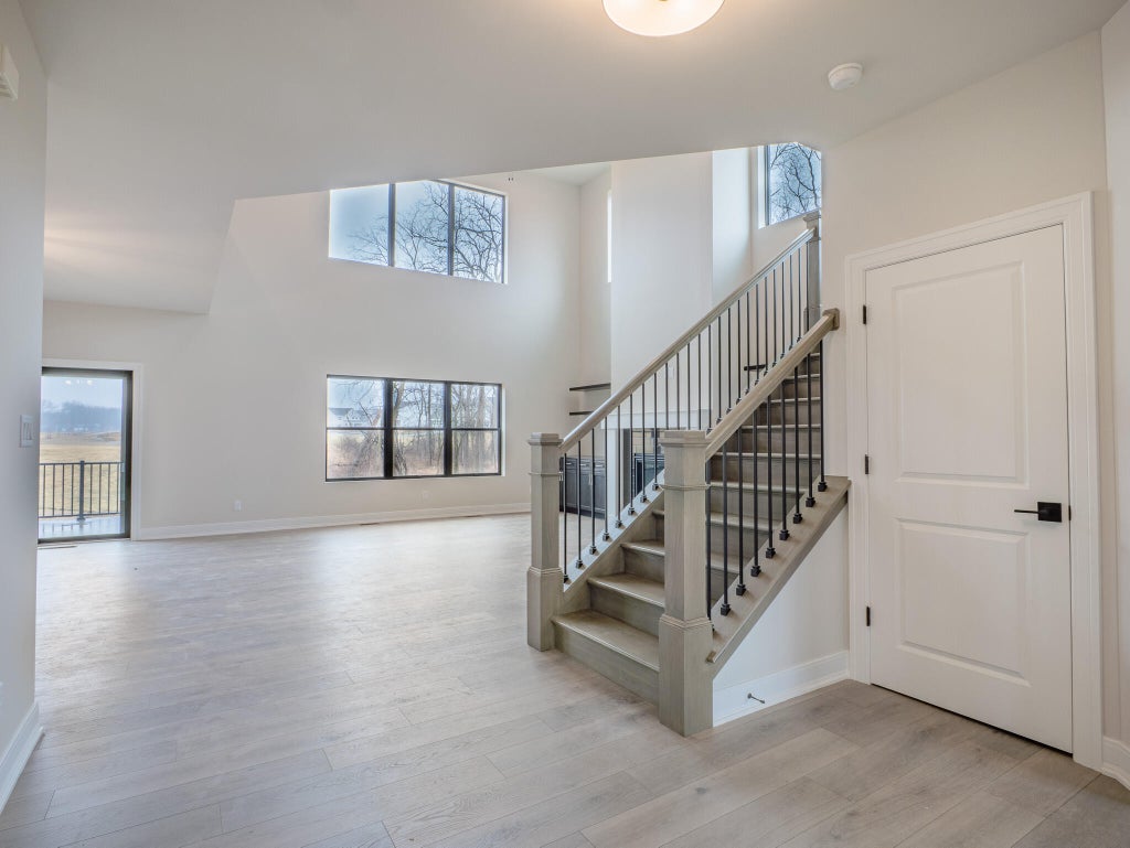 Photo of 1759 Trailbrook Drive, Valparaiso, IN 46385 (MLS # 844683)