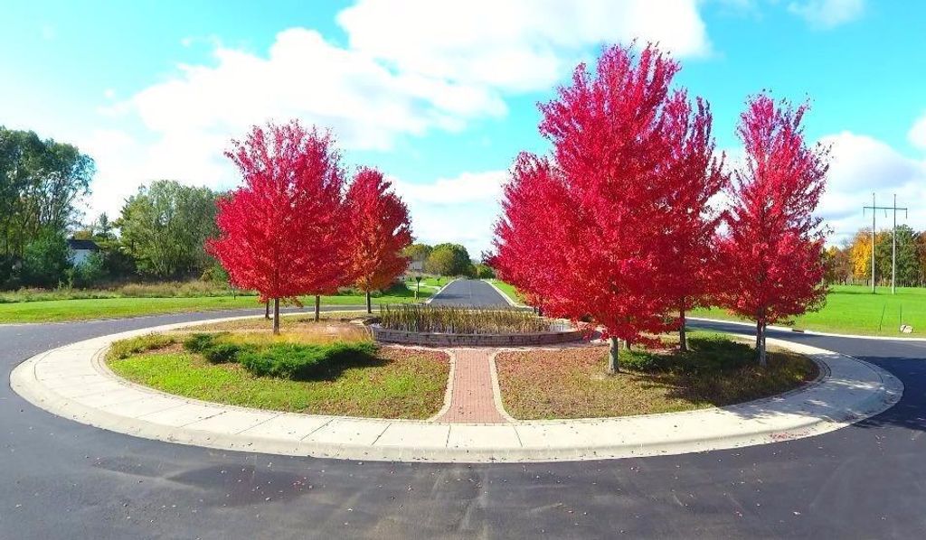 Photo of 353 Cherry Hill Street, Valparaiso, IN 46385 (MLS # 834417)