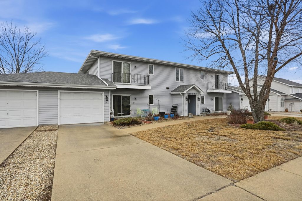 Photo of 2308 Barbara Jean Drive, Schererville, IN 46375 (MLS # 835090)