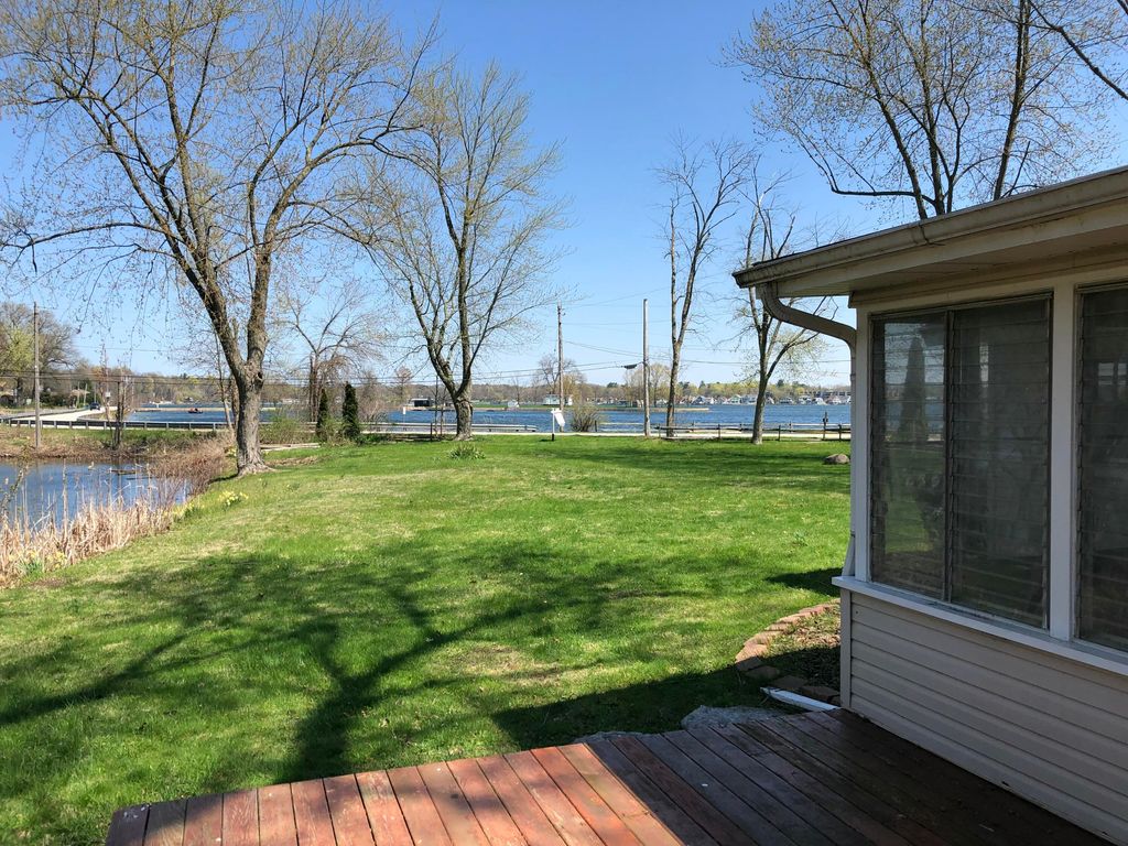 Photo of 292 Grayson Road, La Porte, IN 46350 (MLS # 838459)