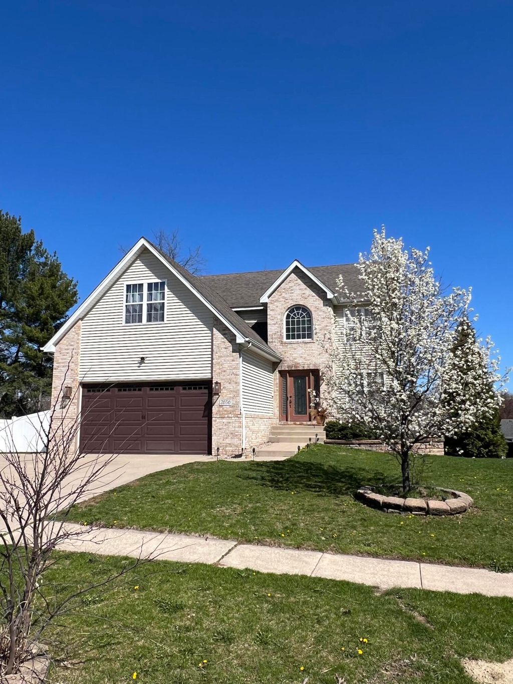Photo of 2656 Calaveras Drive, Valparaiso, IN 46385 (MLS # 836661)