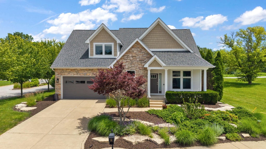 Photo of 961 Monterey Drive, Chesterton, IN 46304 (MLS # 842418)