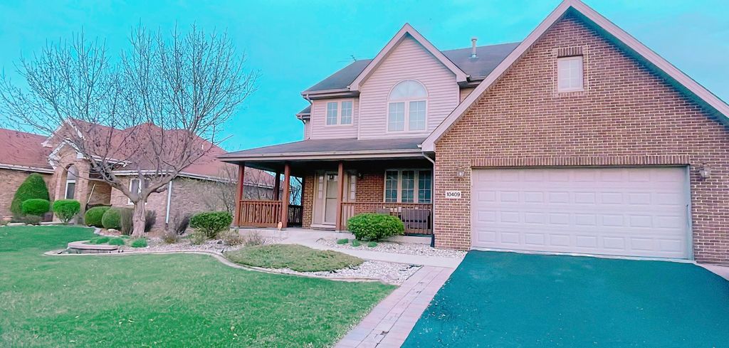 Photo of 10409 Adler Cove, Saint John, IN 46373 (MLS # 837392)