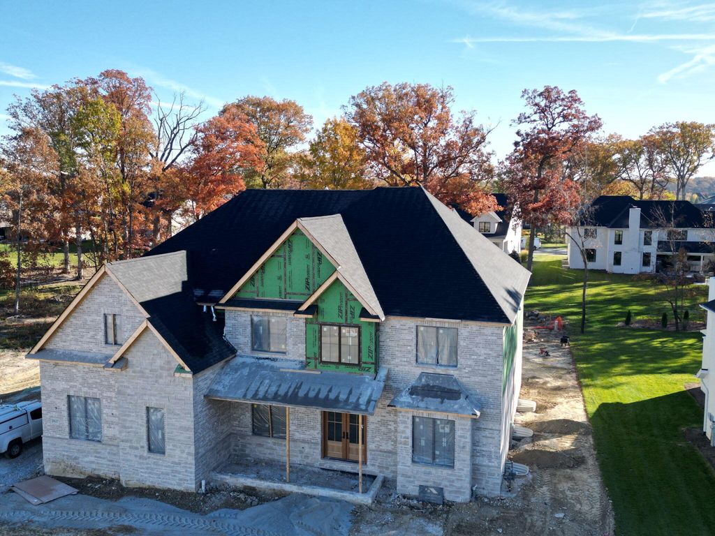 Photo of 9620 Creekview Drive, Saint John, IN 46373 (MLS # 842542)