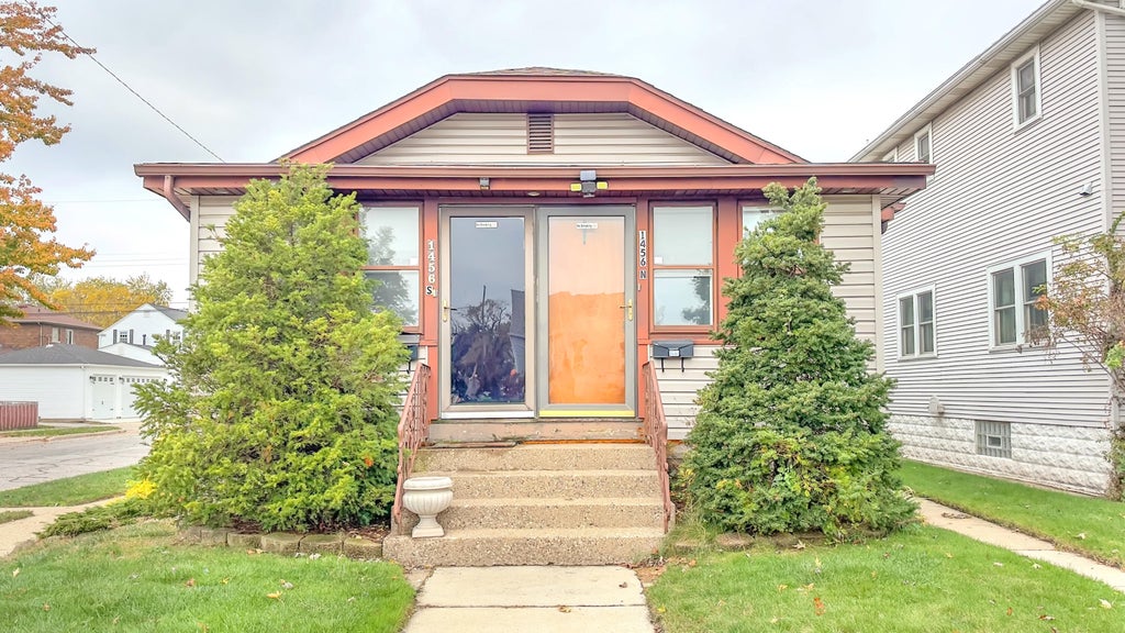 Photo of 1456 Warwick Avenue, Whiting, IN 46394 (MLS # 847481)