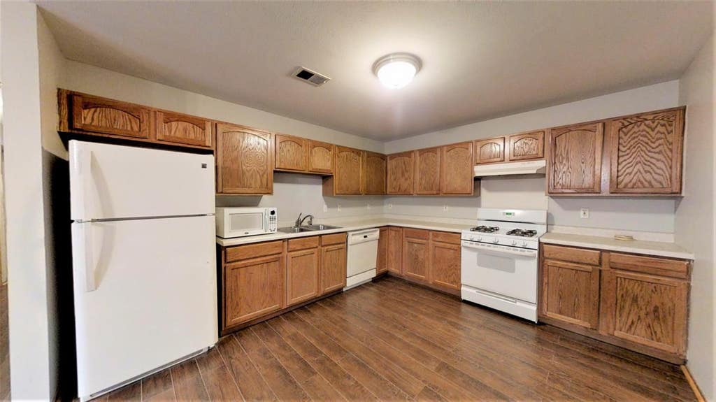 Photo of 1945 W 86th Lane, Merrillville, IN 46410 (MLS # 843763)