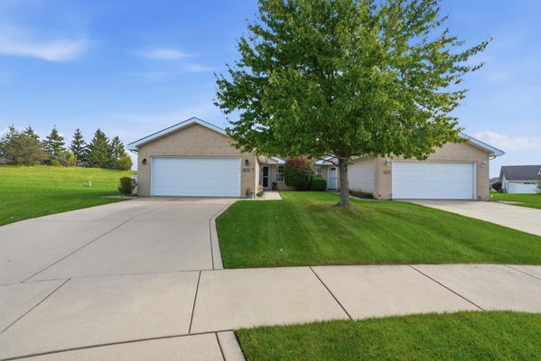 1233 W 82ND LN, MERRILLVILLE, IN 46410 - Image 28d882b9decc68e008dc4a43a225ca4a/2133560465