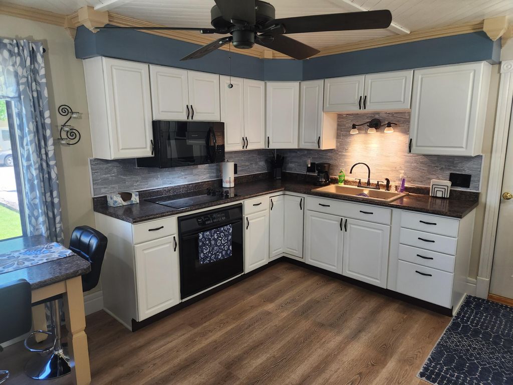 Photo of 102 N Scott Street, Rensselaer, IN 47978 (MLS # 837536)