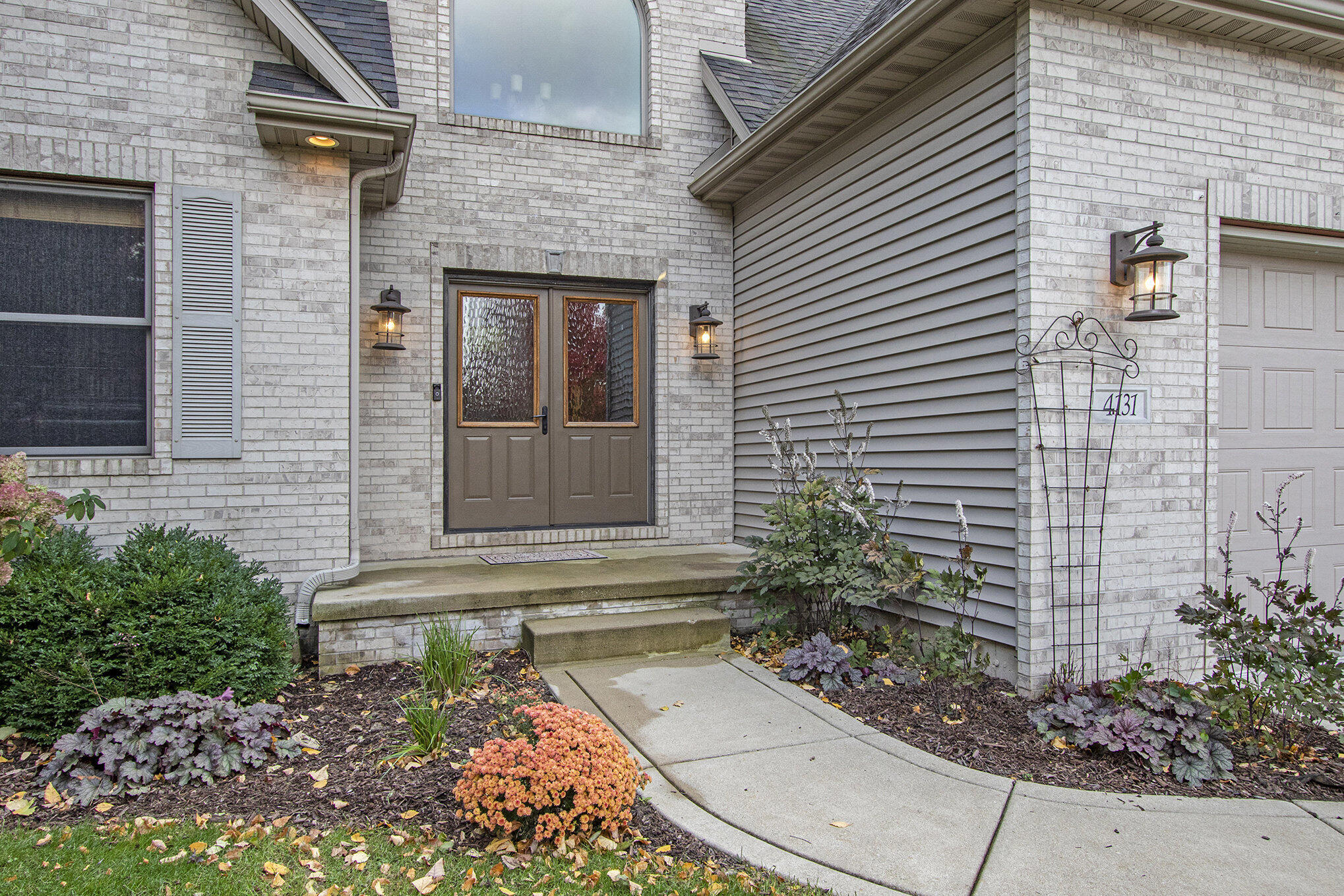 4131 Abercrombie Drive