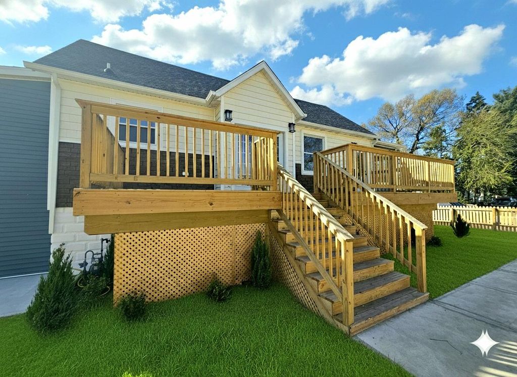 Photo of 970 Murray Street, Hammond, IN 46320 (MLS # 837864)
