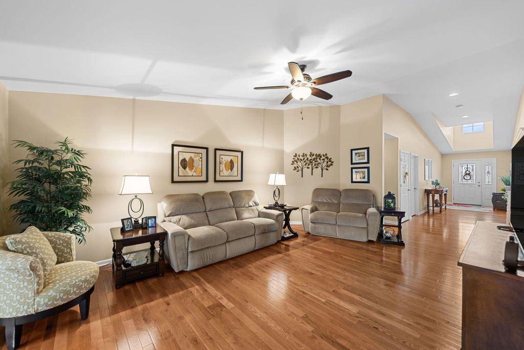 Photo of 11628 Upper Peninsula Lane, Saint John, IN 46373 (MLS # 836203)