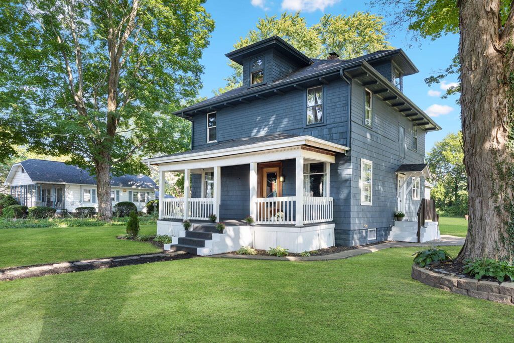 Photo of 411 Hamilton Street, Union Mills, IN 46382 (MLS # 829520)