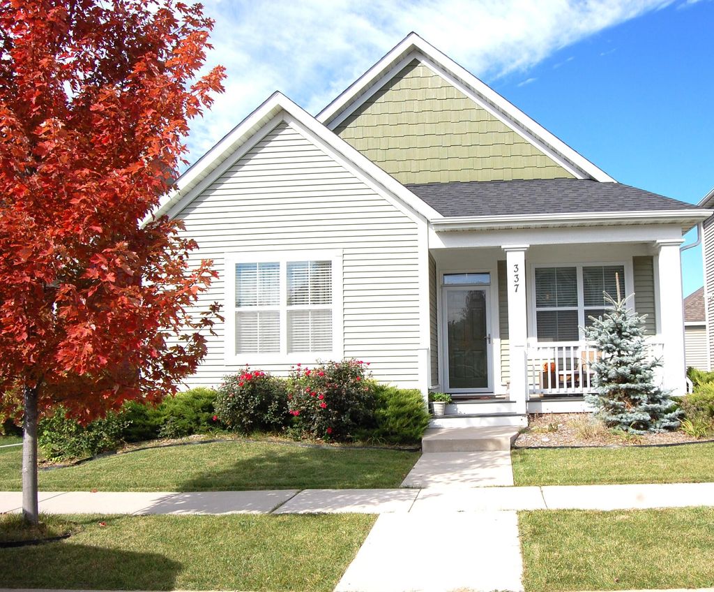 Photo of 337 Clifford Way, Chesterton, IN 46304 (MLS # 831664)