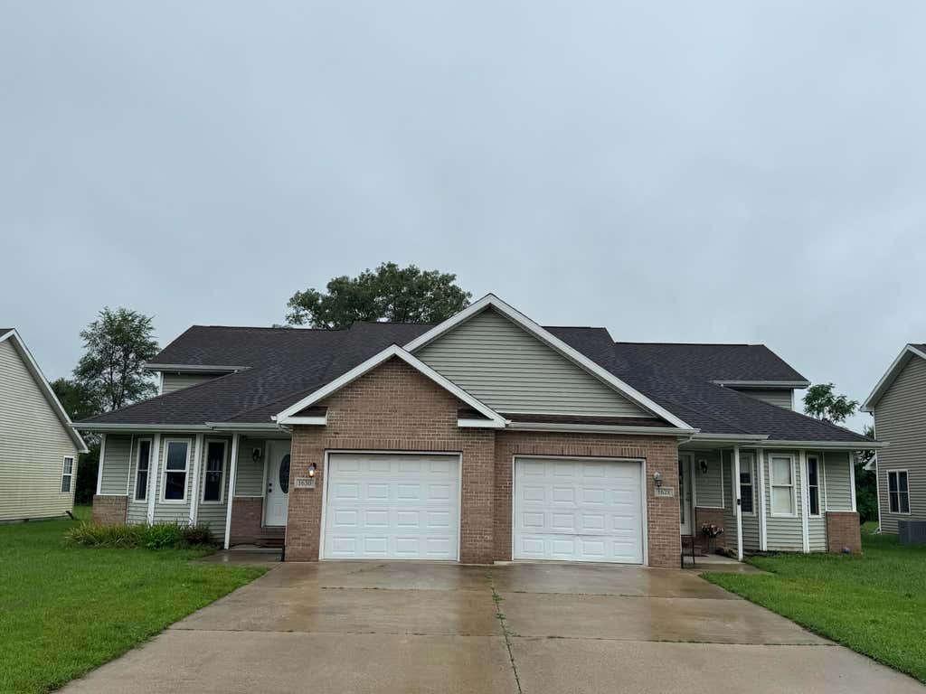 Photo of 1628 - 1630 Daisy Street SE, DeMotte, IN 46310 (MLS # 843883)