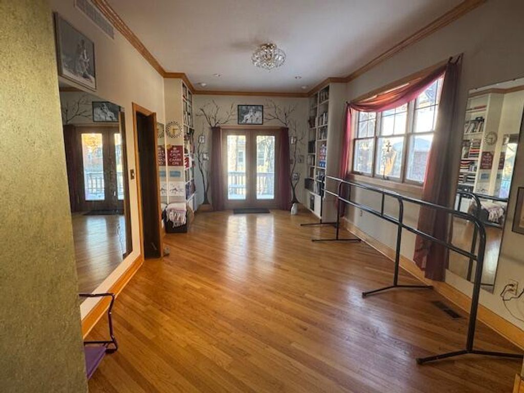 Photo of 211 W 10th Street, Michigan City, IN 46360 (MLS # 833384)