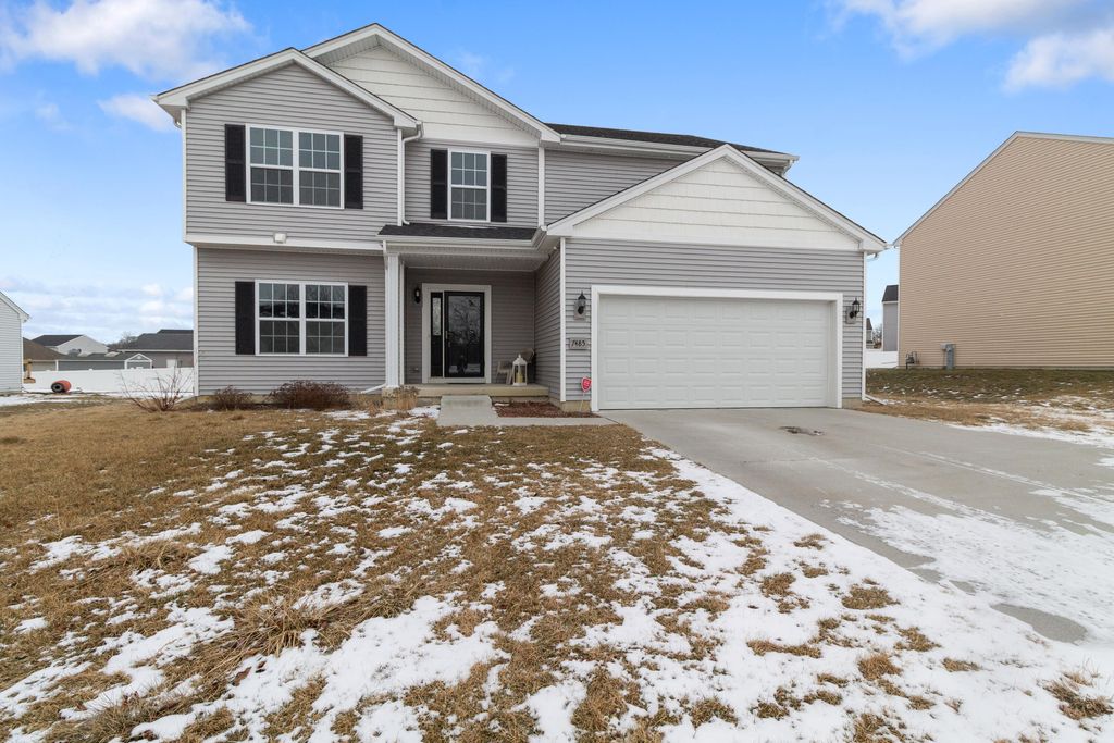 Photo of 7485 Clark Street, Merrillville, IN 46410 (MLS # 833168)