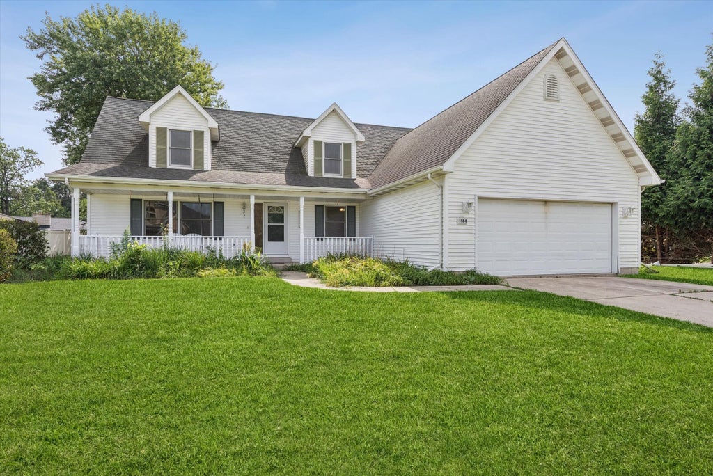 Photo of 1184 Woodland Drive, Chesterton, IN 46304 (MLS # 844447)