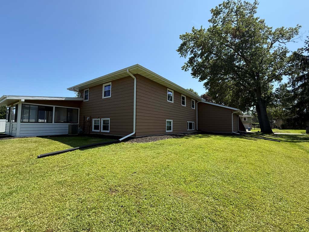 Photo of 762 Dunewood Drive, Chesterton, IN 46304 (MLS # 844343)