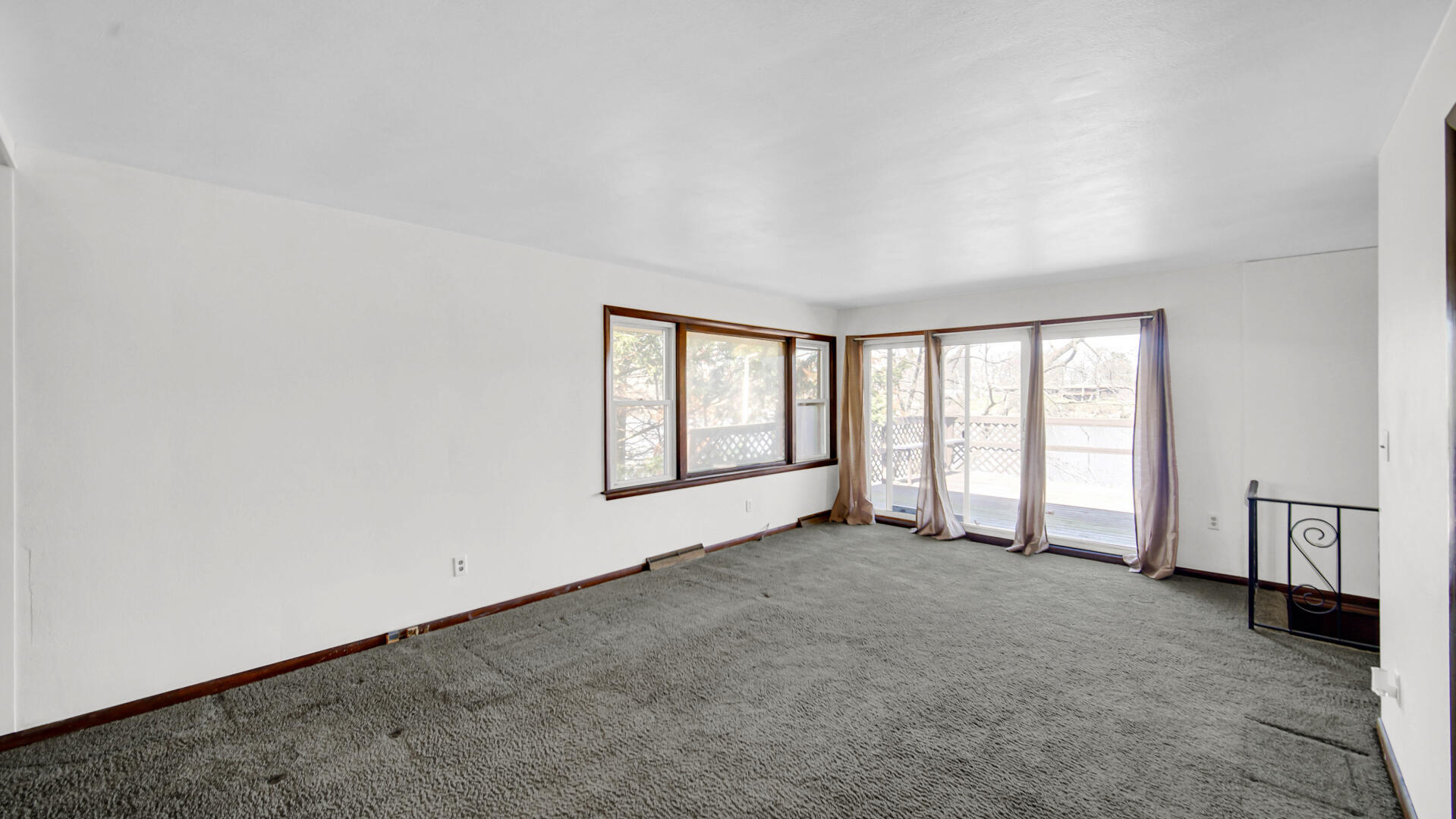 618 S Wisconsin Street