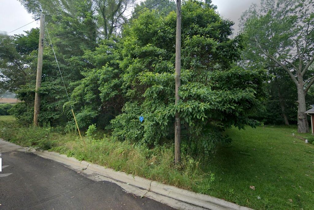 Photo of 615 Park Avenue, Warsaw, IN 46580 (MLS # 831370)