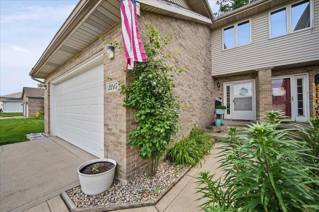 Photo of 2215 Texas Street, Chesterton, IN 46304 (MLS # 840803)