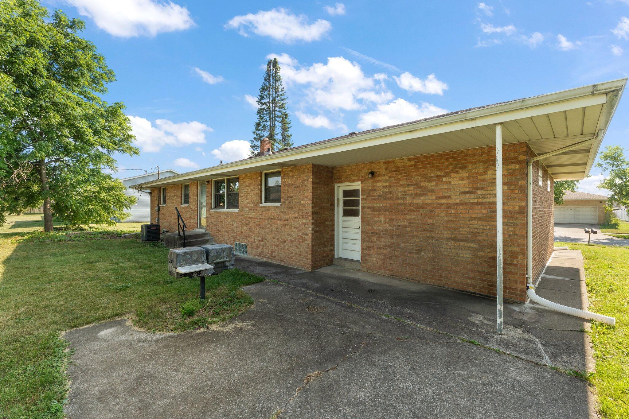 Merrillville, Indiana 46410, United States, 3 Bedrooms Bedrooms, ,2 BathroomsBathrooms,Residential,Active,163627