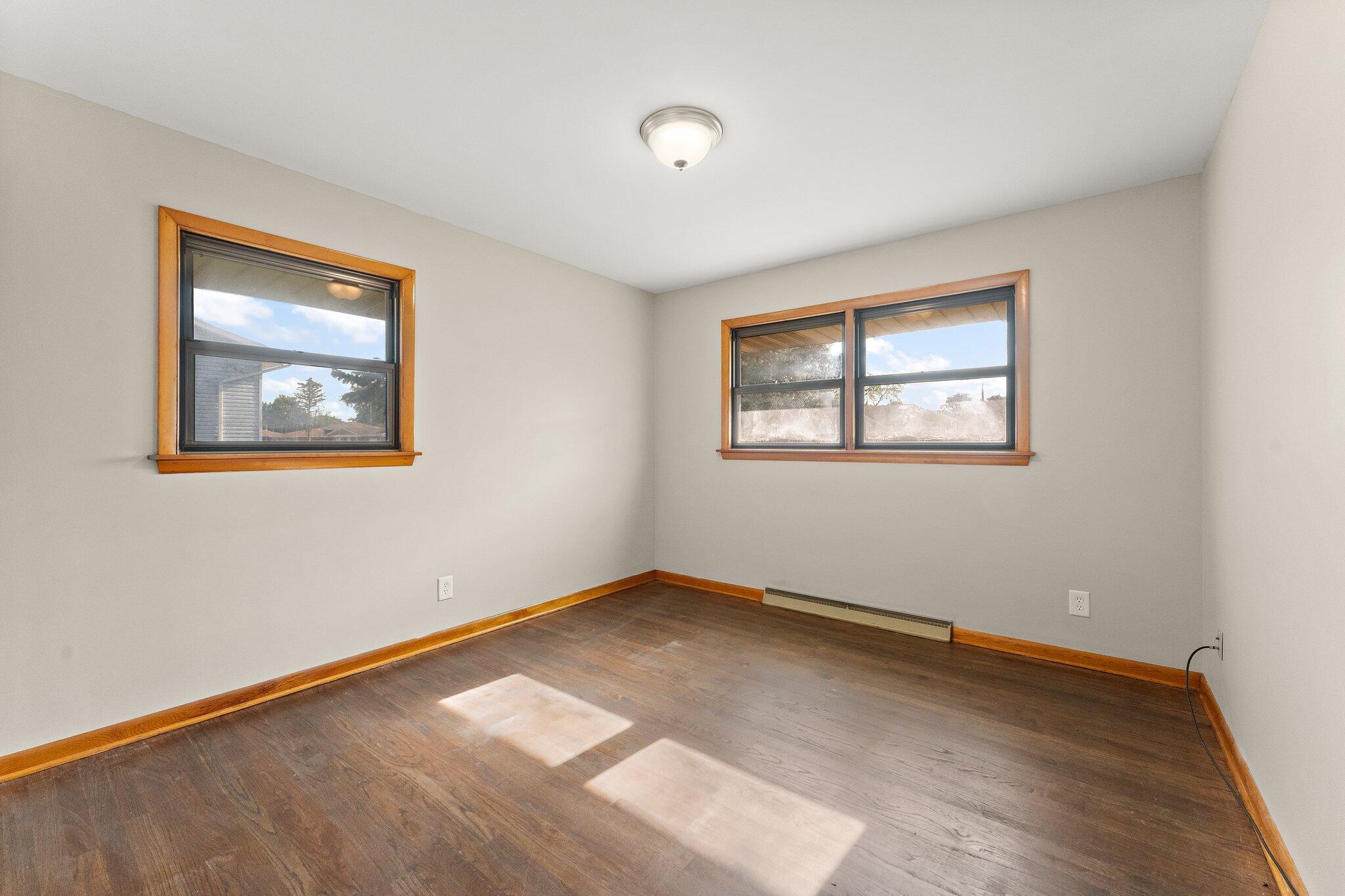 Merrillville, Indiana 46410, United States, 3 Bedrooms Bedrooms, ,2 BathroomsBathrooms,Residential,Active,163627