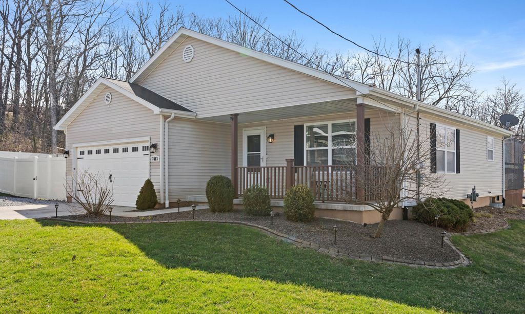 Photo of 7413 W 128th Place, Cedar Lake, IN 46303 (MLS # 836039)