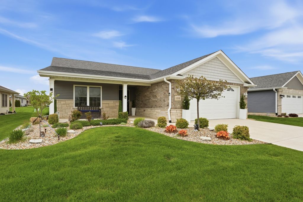 Photo of 10100 W 134th Avenue, Cedar Lake, IN 46303 (MLS # 840974)