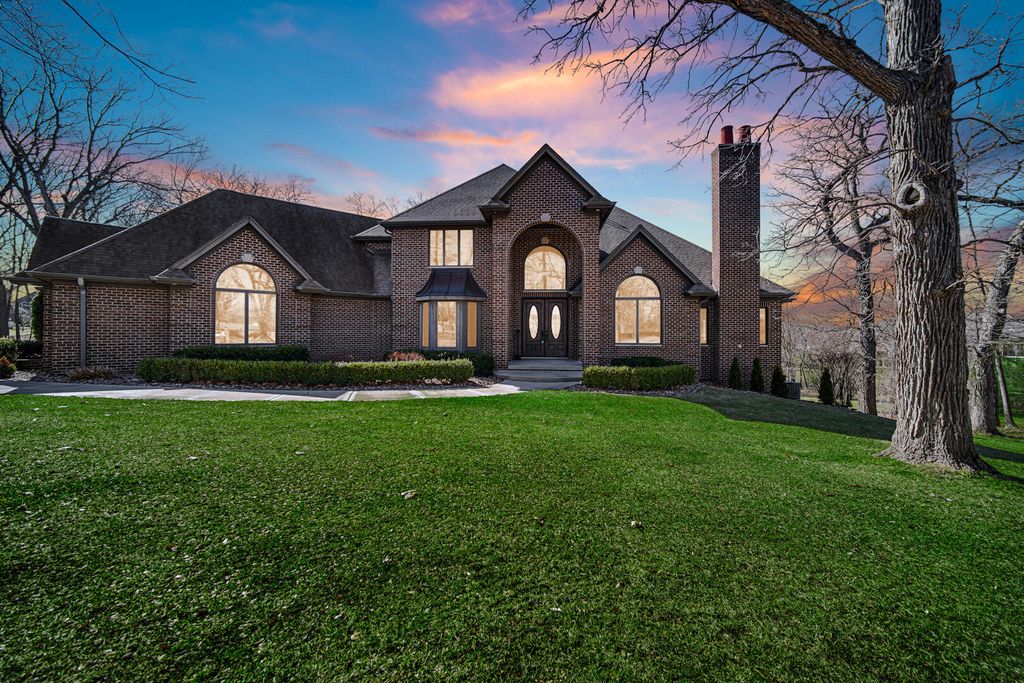 Photo of 10170 White Oak Avenue, Dyer, IN 46311 (MLS # 835440)