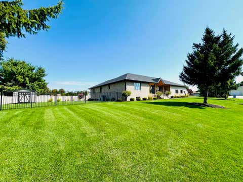 Featured picture for the property 827719