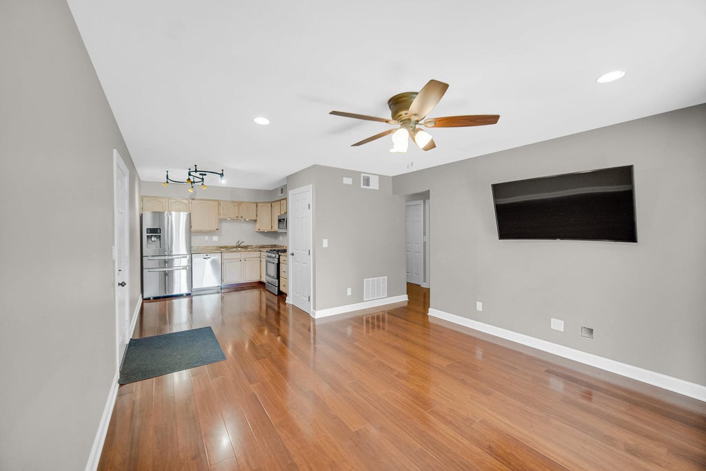 Photo of 3507 Timberbridge Drive #A, Valparaiso, IN 46383 (MLS # 842001)