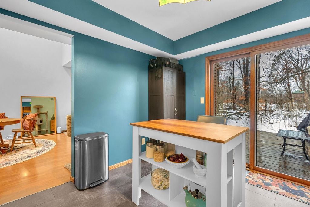 Photo of 1801 Earthstone Drive, Valparaiso, IN 46383 (MLS # 831809)