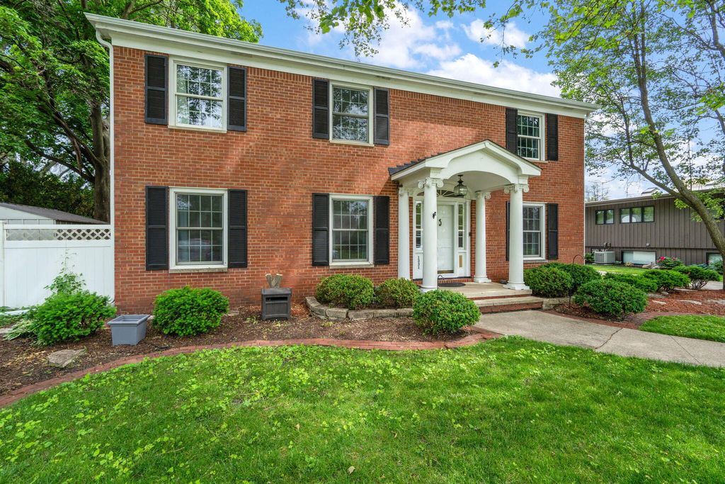 Photo of 1331 Macarthur Boulevard, Munster, IN 46321 (MLS # 839695)